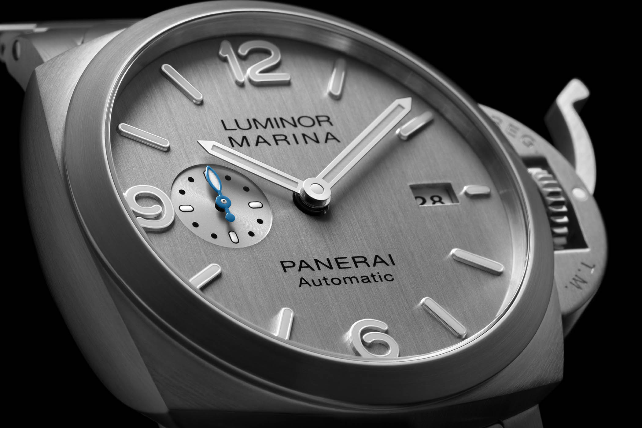 Panerai Luminor Marina PAM00977 And PAM00978 Watch With Metal Bracelet And New Silver Dial WristReview Featuring Watch Reviews Critiques Reports News