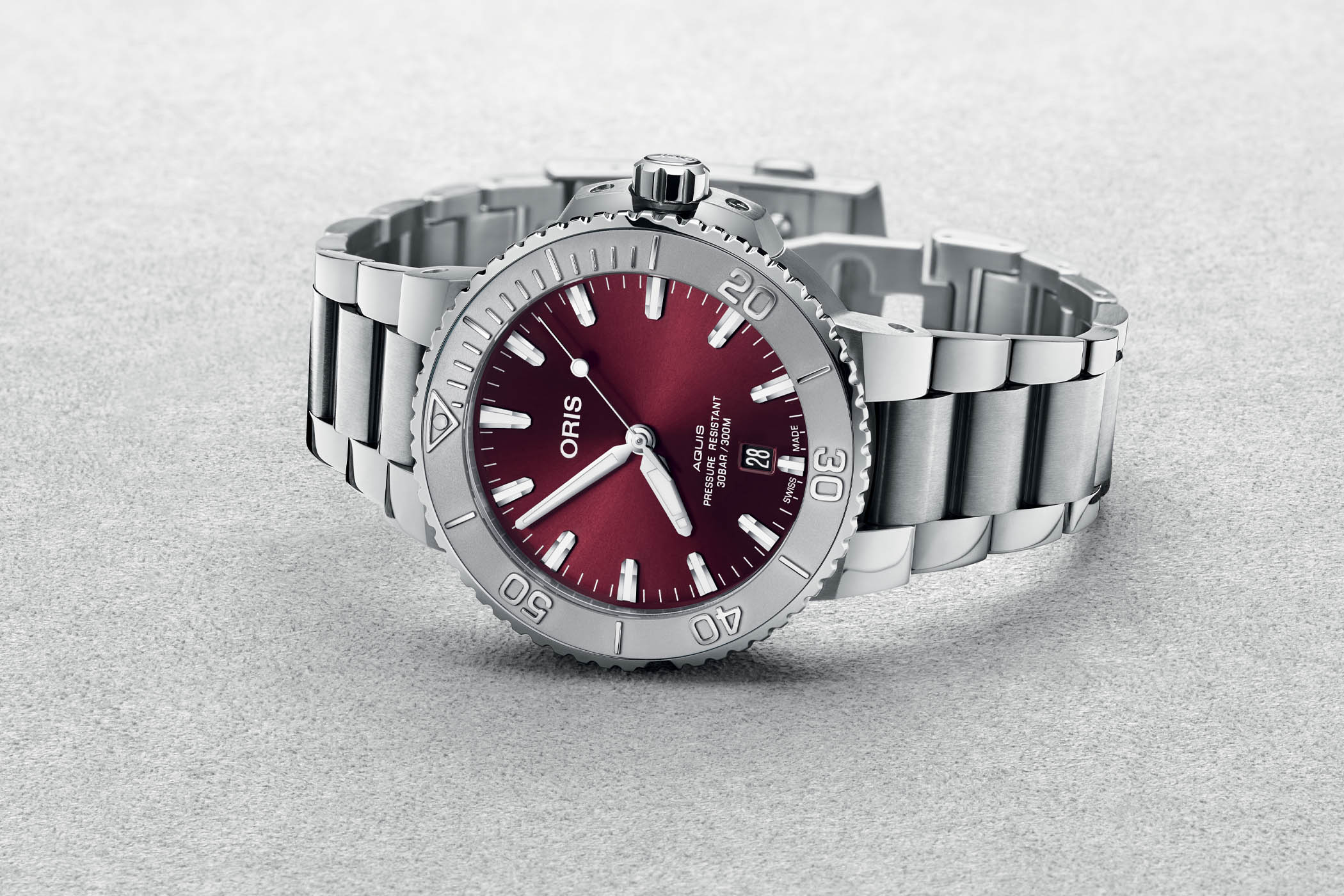 Tudor pelagos vs oris aquis hotsell