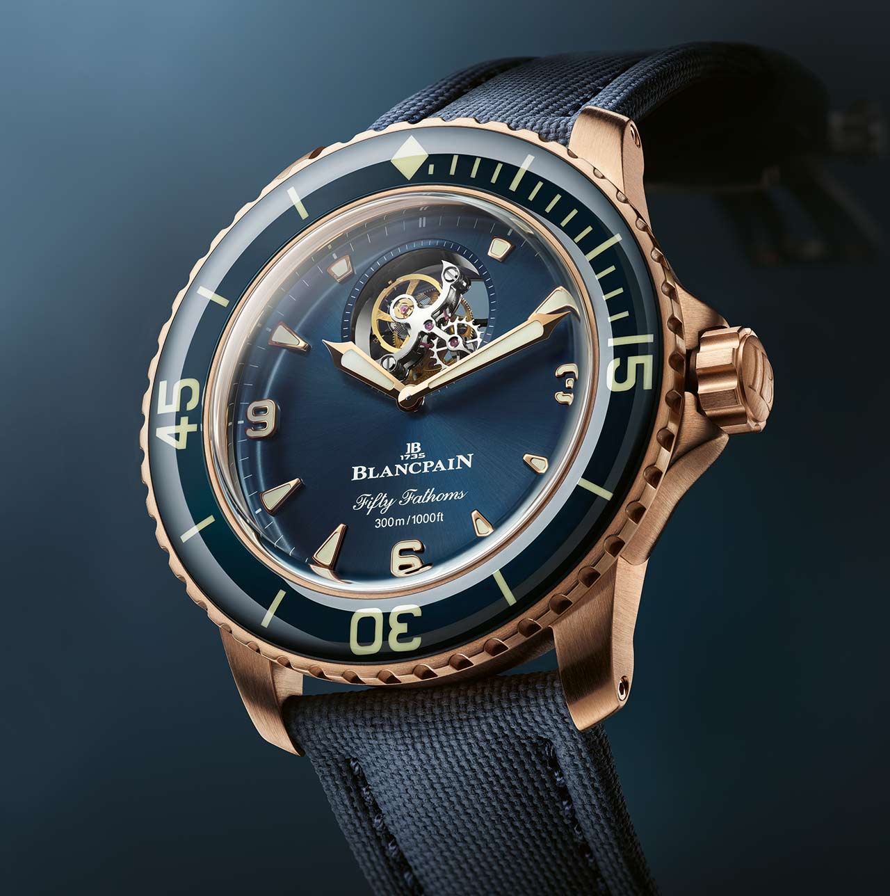 BLANCPAIN Fifty Fathoms 腕時計 Introducing The Blancpain Fifty Fathoms Tourbillon 8 Jours Watches