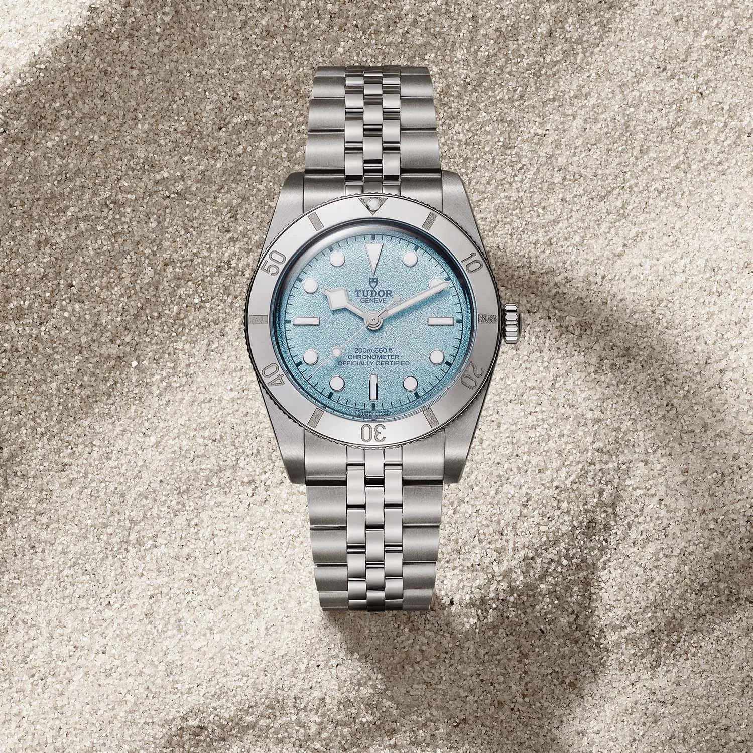 A pretty nice collection of 54 Watches Gerard Petit Vintage Diamond Watch | David main image 2