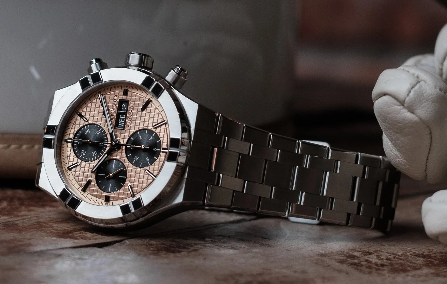 Hands-on: Maurice Lacroix AIKON Automatic Titanium Chronograph