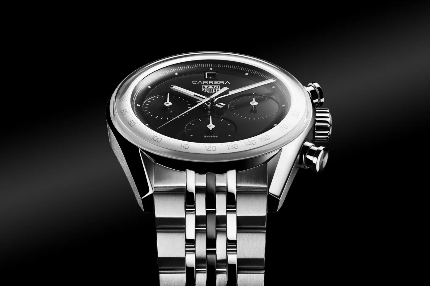 Introducing The TAG Heuer Carrera Chronograph x Fragment Limited 