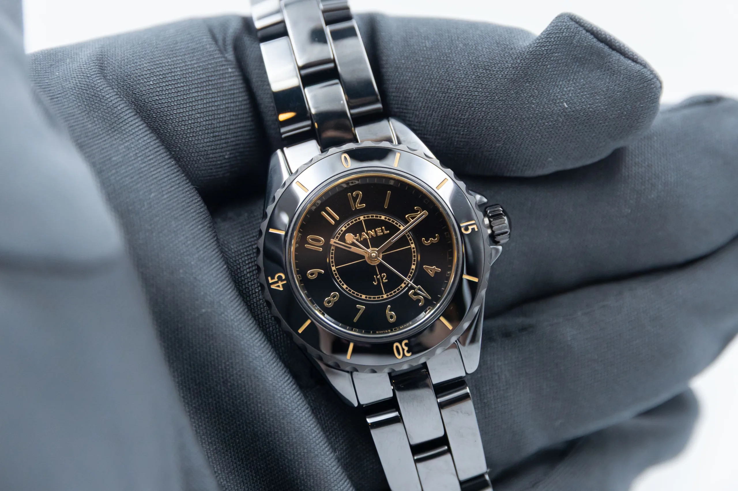 Watches & Wonders 2026: Chanel J12 Golden Black And Superleggera