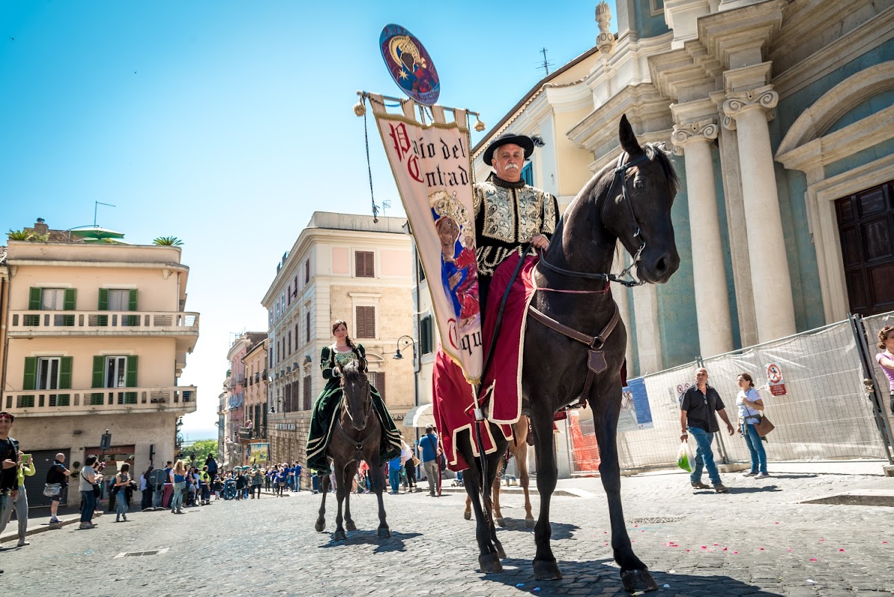 Rievocazione storica delle Contrade e Palio dell’Anello a Tarquinia