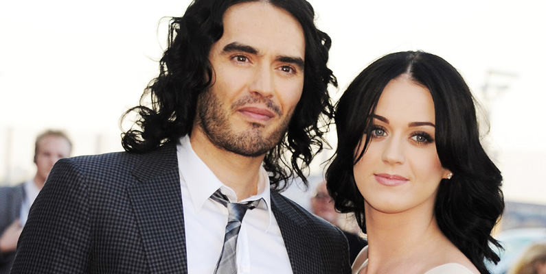 När Katy Perry och Russel Brand skildes hade Russel enligt lag rätt till Katys halva förmögenhet på 44 miljoner dollar. Han avstod dock detta, vilket kanske är helt förståeligt då han besitter en egen smärre förmögenhet.