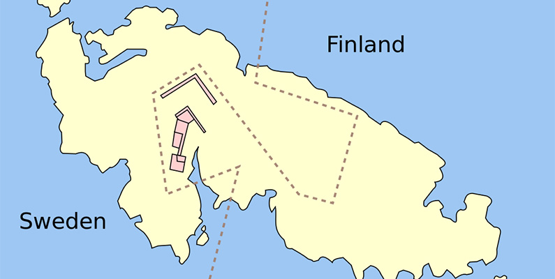En fyr orsakade ett ovanligt gränsmärkningsfall mellan Finland och Sverige…