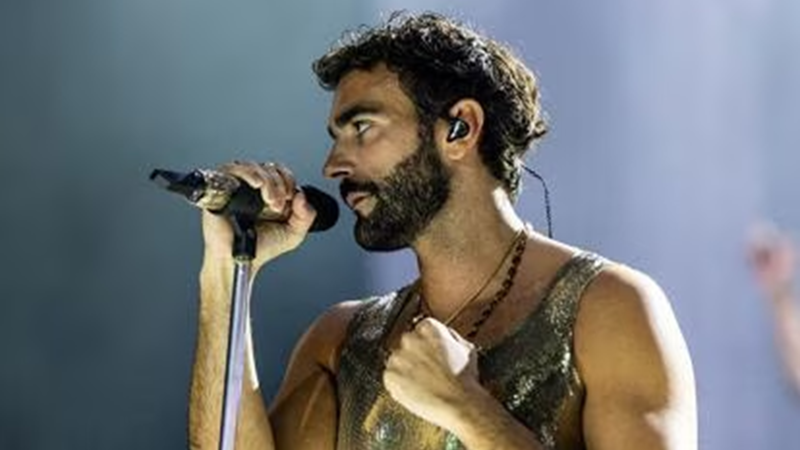 🇮🇹 Marco Mengoni wint het Sanremo Festival.