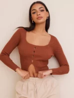 Missguided - Crop tops - Brown - Scoop Neck Cut Out Detail Top - Toppar & T-shirts