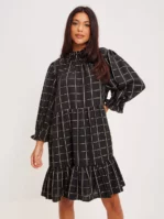 By Malina - Festklänningar - Black Check - Arya dress - Klänningar