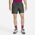 Luftiga, vävda shorts Nike Sportswear för män - Grå