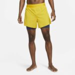 Yogashorts Nike Yoga för män - Gul