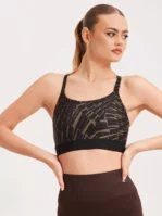 Only Play - Sport-BH - Black Falcon - Onpabbey Aop Sports Bra - Träningskläder