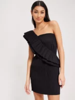 Mads Nørgaard - Festklänningar - Black - Paper Pleat Boxberg Dress - Klänningar