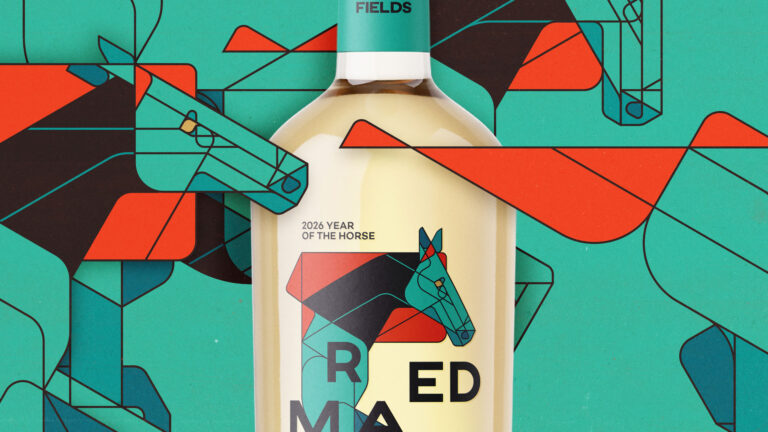 Geometric horse illustration in a contemporary graphic style, created for the Red Mane branding concept. The illustration wraps around a Baijiu bottle and references the Chinese Year of the Horse 2026, combining traditional symbolism with modern packaging and campaign design.