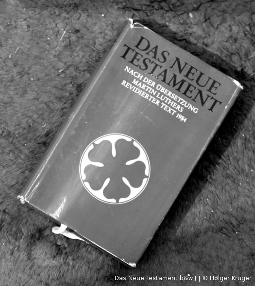 Das Neue Testament b&w