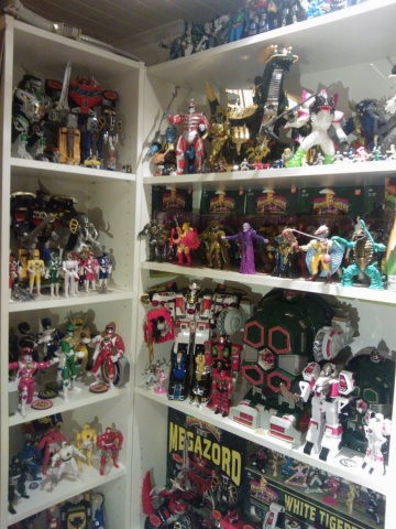 Power Rangers Shelfporn