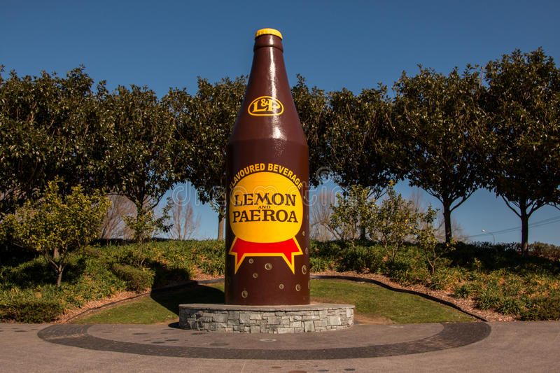 paeroa-giant