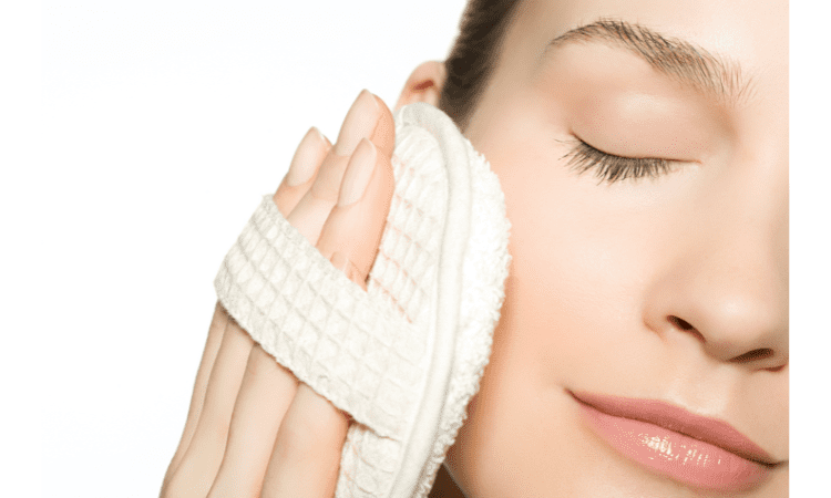 why you should be icing your face