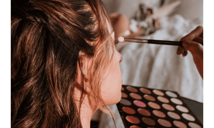 Know all about hot new makeup trend