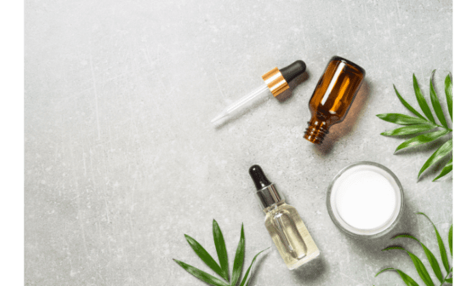 Hyaluronic Acid heading The Anti Aging Benefits Of Using Hyaluronic Acid Over 40
