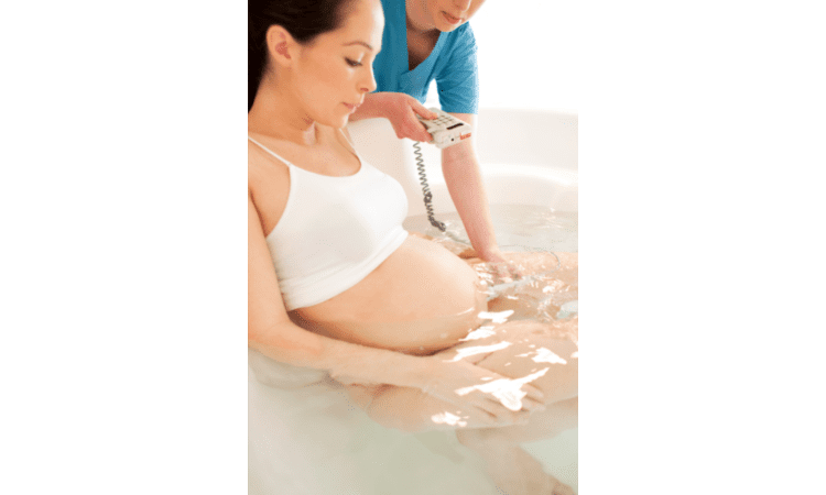 What Parents Need To Know About Water Births