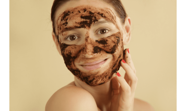 What is the right way to keep your skin moisturized