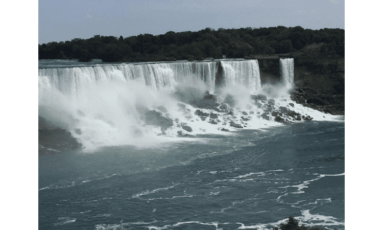 Top 5 Hotels with the Best Views of Niagara Falls