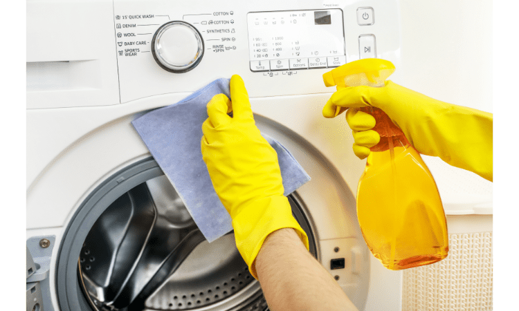 how to clean a washing machine that smells