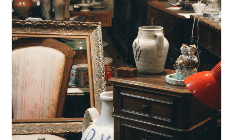 10 Things You Should Always Buy at Thrift Stores