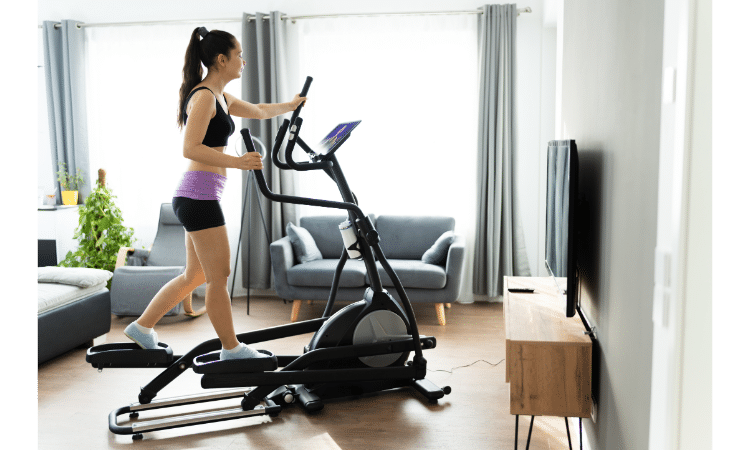 Treadmill or Elliptical? Choosing the Right Cardio Machine for You