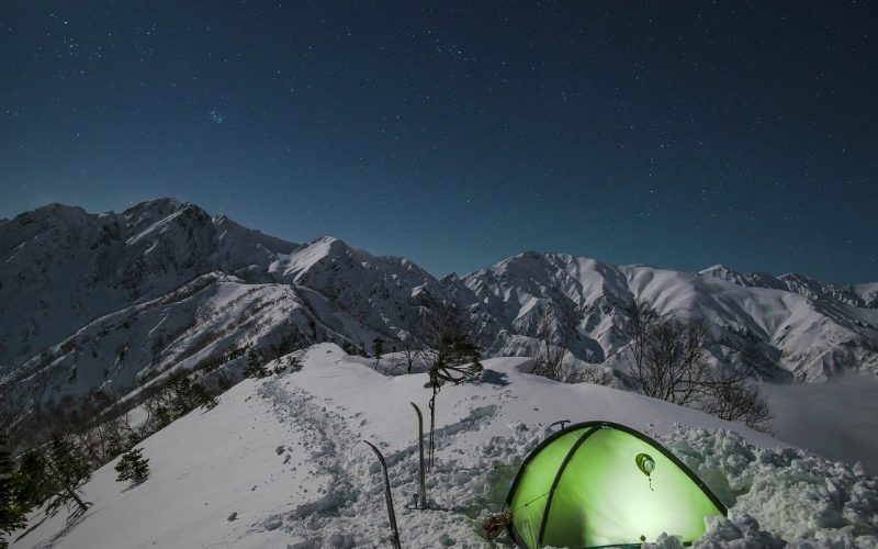 Hur man Isolerar ett Tält för Vintercamping [Tältning på Vintern]