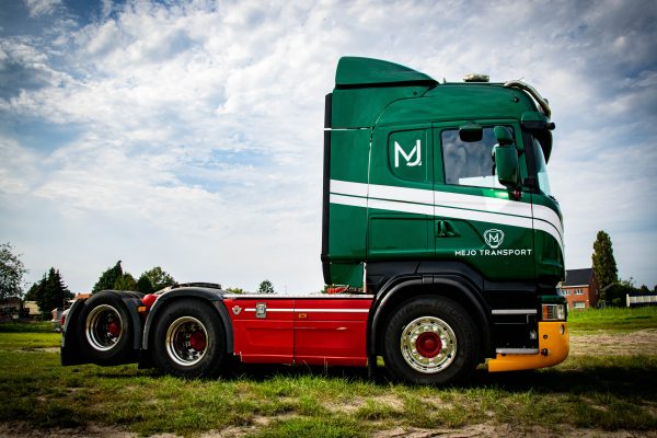 belettering trukc scania Mejo transport uit Lommel