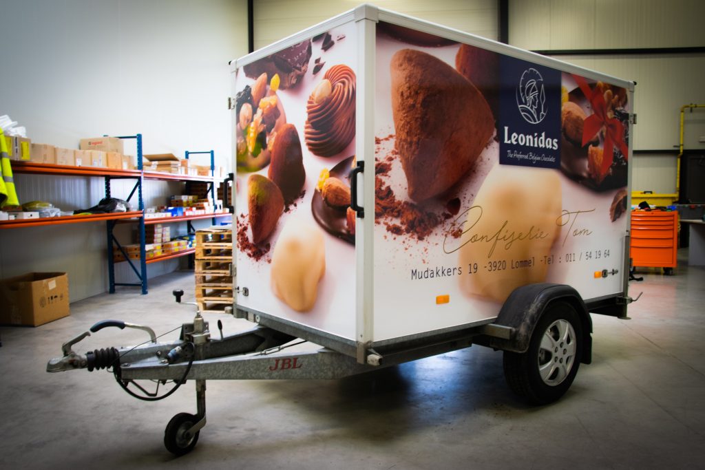 Bestickering_aanhanger Leonidas Pralines