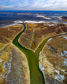 pexels-photo-1629803-1629803 Stunning aerial view of a river delta winding through a natural landscape in Altura, Minnesota.