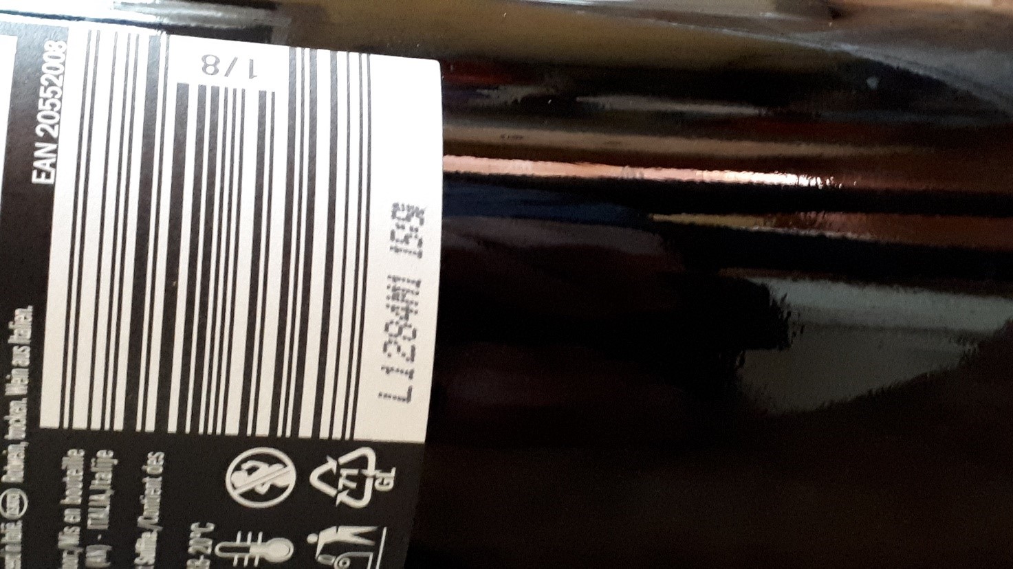 lotto di produzione su etichette per vino