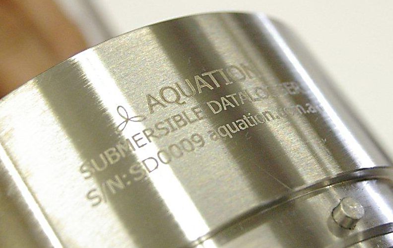 marcatura laser su metallo
