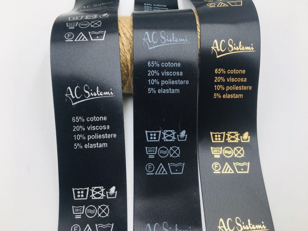 TNT in  raso satin per etichette tessili