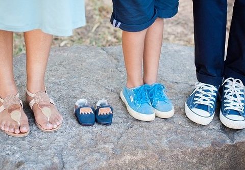 Bein til mor, far og bror, samt et par tomme sko
