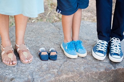 Bein til mor, far og bror, samt et par tomme sko