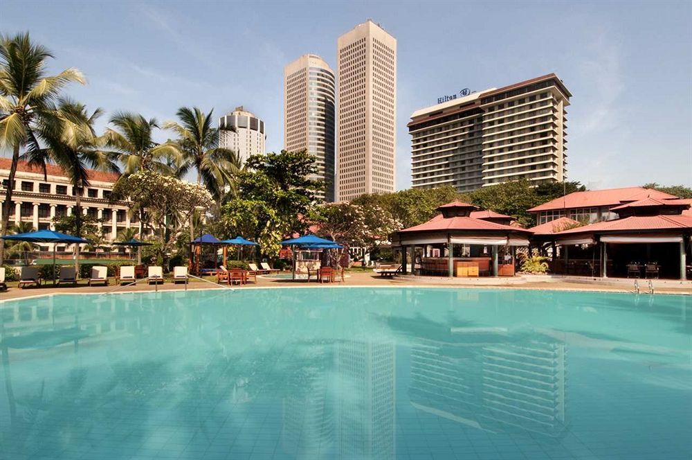 Hilton Hotel Colombo Pool