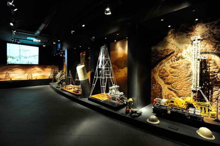 Museum of Geothermal Energy - Interior