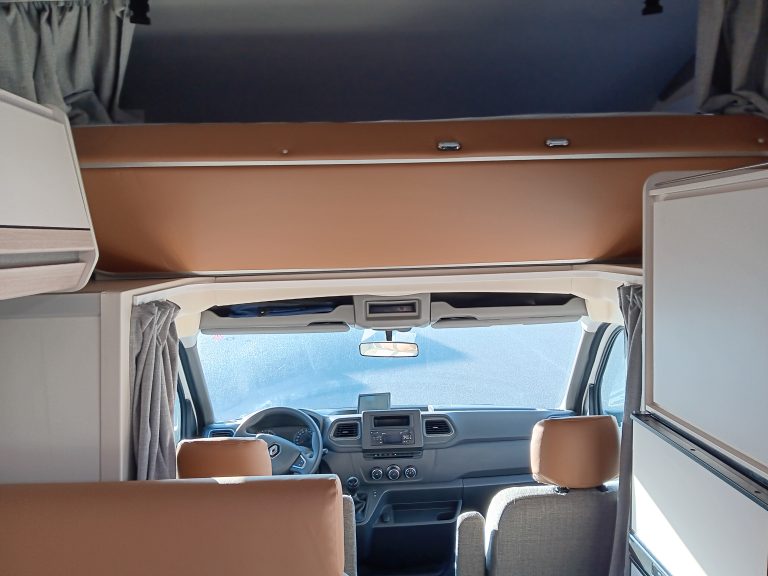 Ahorn Canada AD til salg