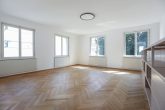 Altbau-Charme: Exklusive 5-Zimmer-Wohnung in der Marktstraße 24 in Dornbirn - Wohnzimmer