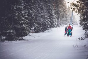 åka skidor med barn