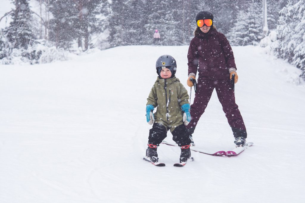 Lär ditt barn att åka skidor