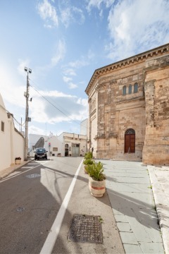 Alberobello, Basilica Santuario Parrocchia Santi Medici Cosma e Damiano