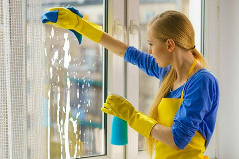 Cleaning windows