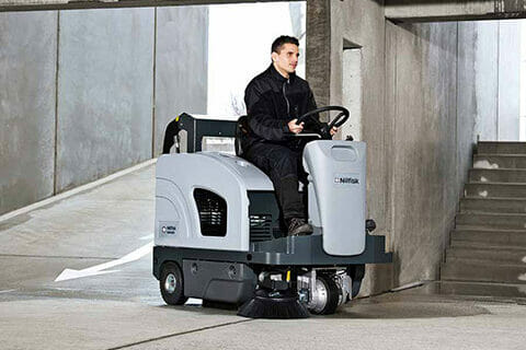 Underground parking cleaning in Brussels