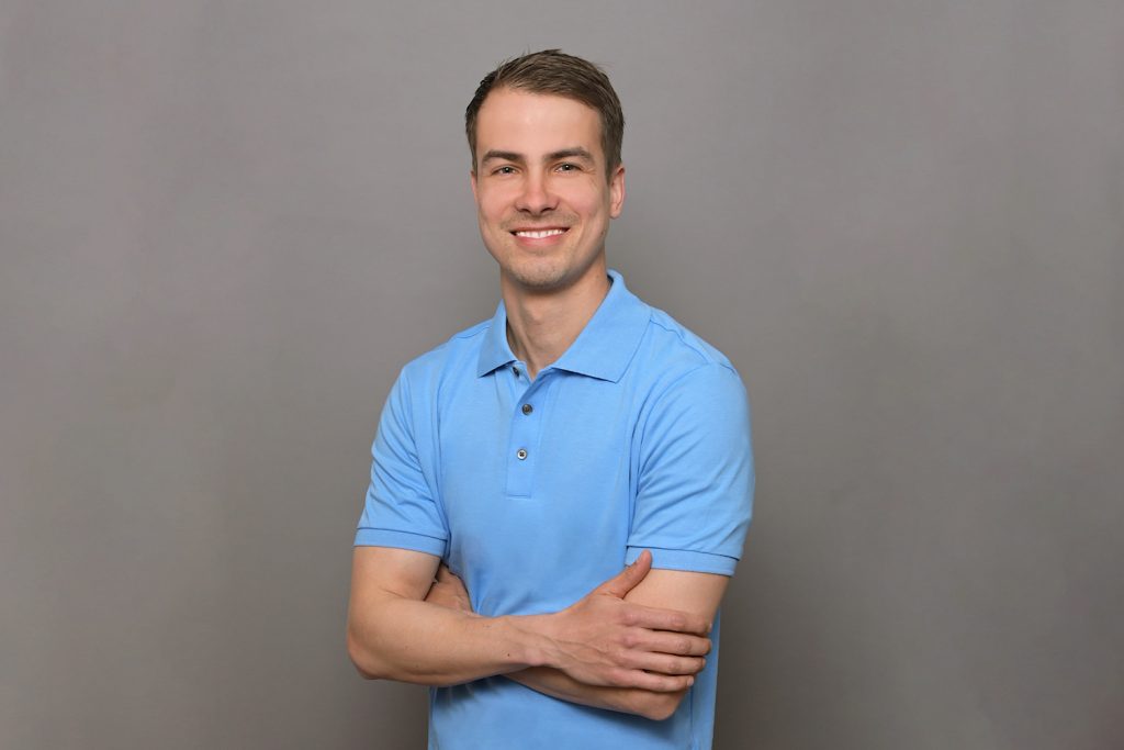 Dr. Tobias Eßing Arzt in Weiterbildung Allgemeinmedizin Team Dr. Enno Meyer