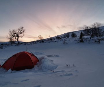 Hilleberg Akto Nedgrävt och uppspänt